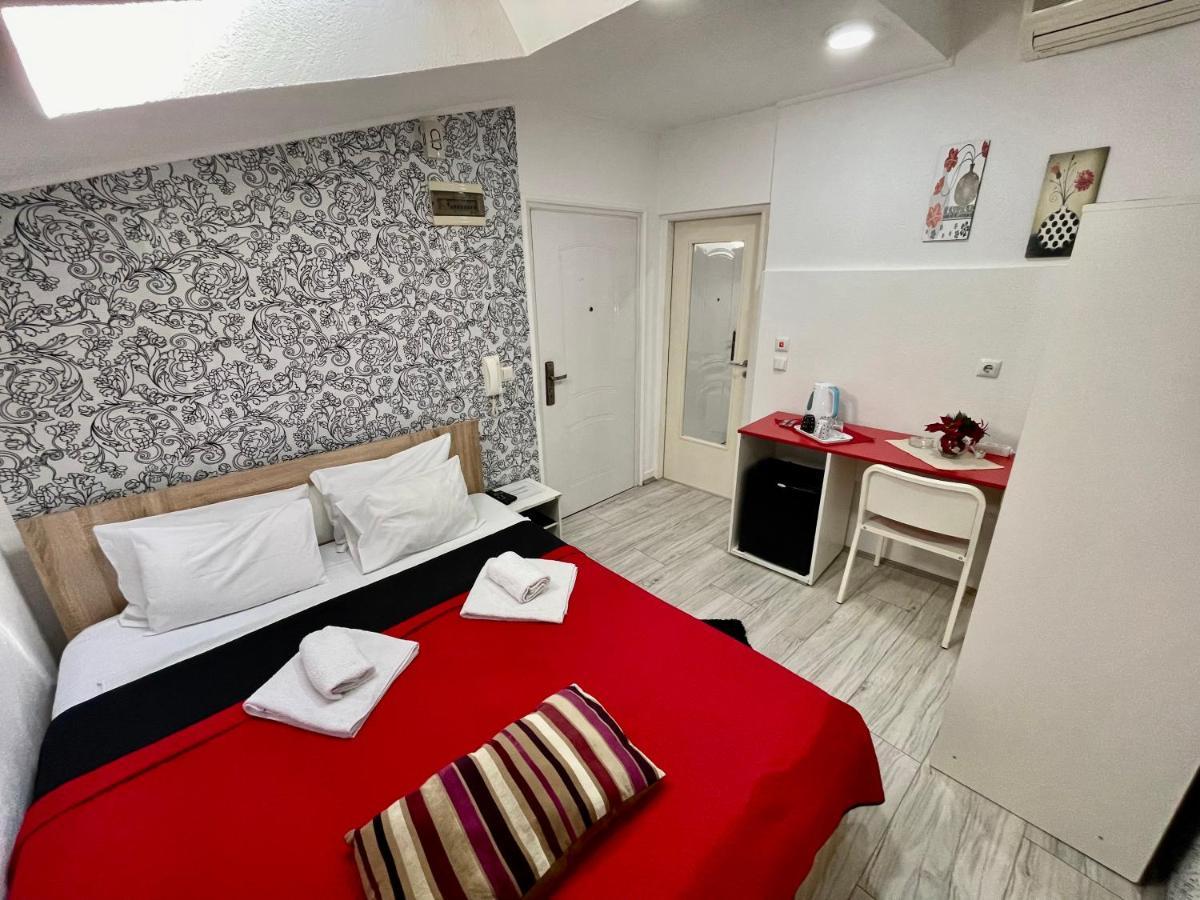 Apartmani Aleksandra U Centru Grada Kragujevac Bagian luar foto