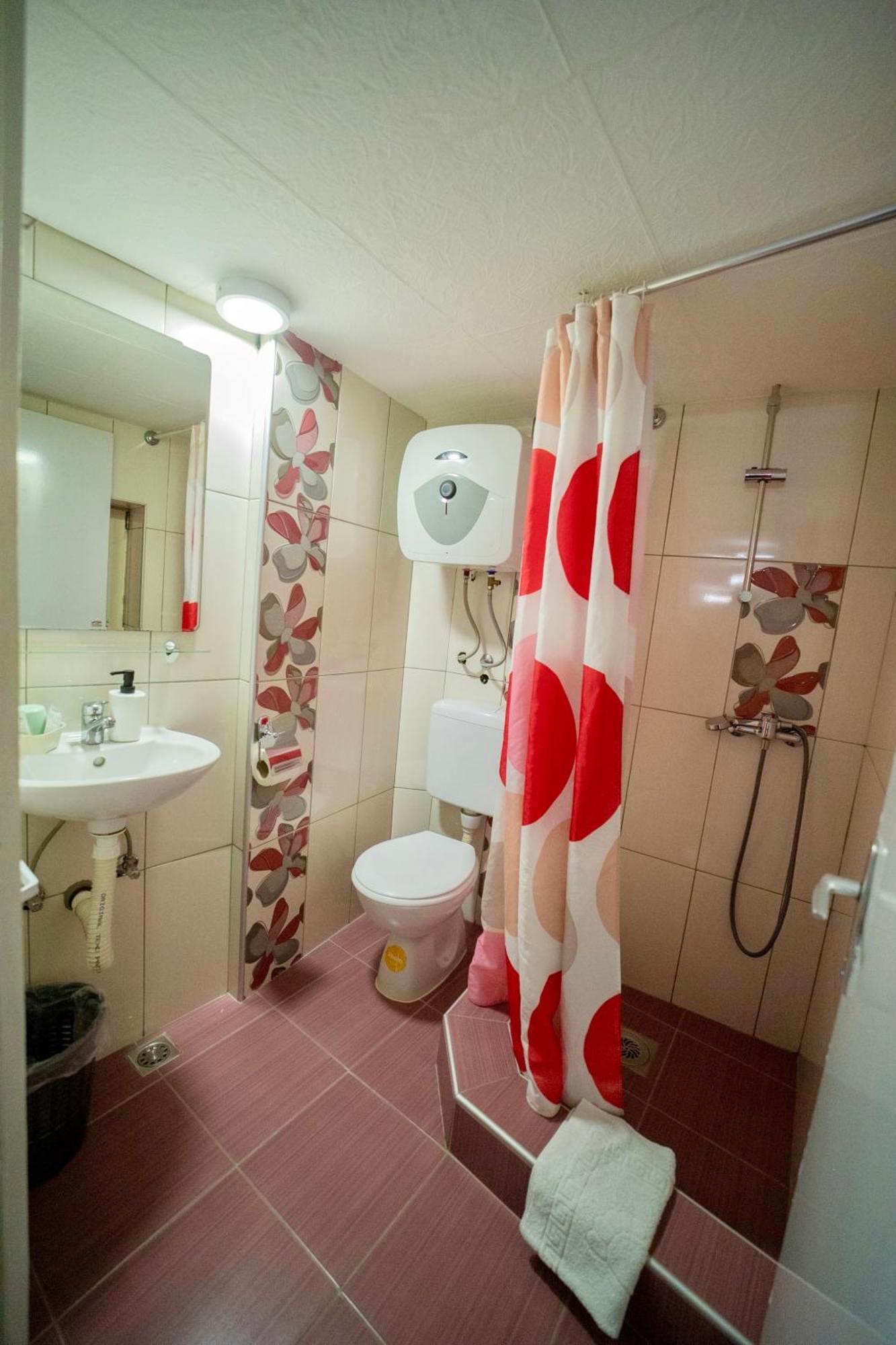 Apartmani Aleksandra U Centru Grada Kragujevac Bagian luar foto