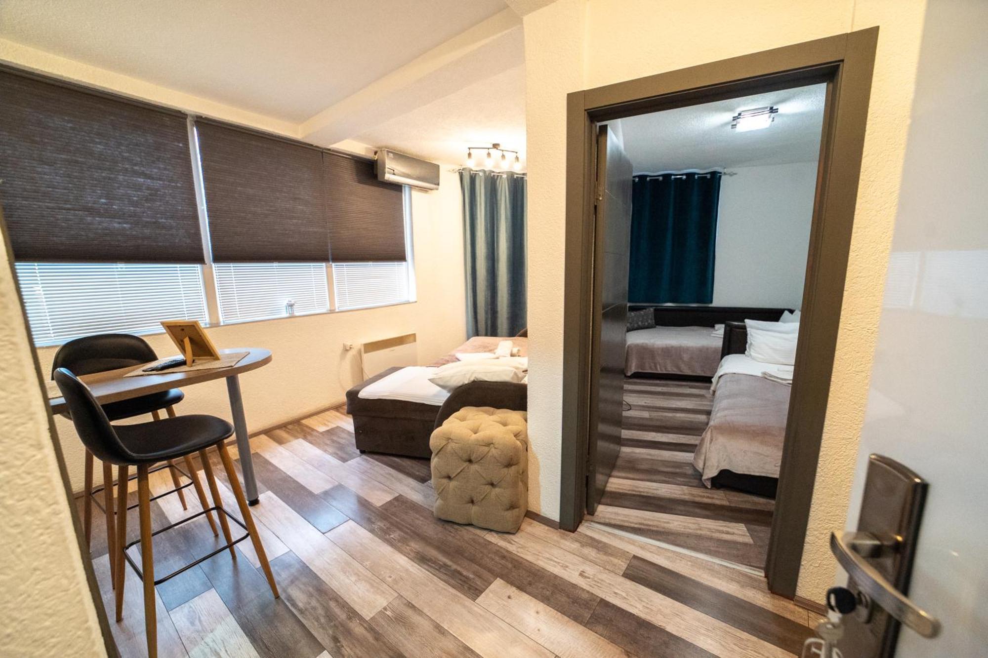 Apartmani Aleksandra U Centru Grada Kragujevac Bagian luar foto